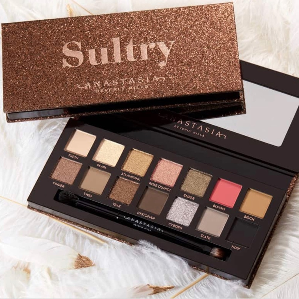 Brand new sultry palette